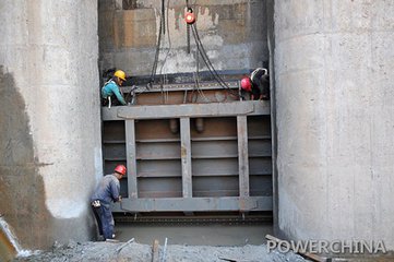 西华专业深耕喷漆翻新领域